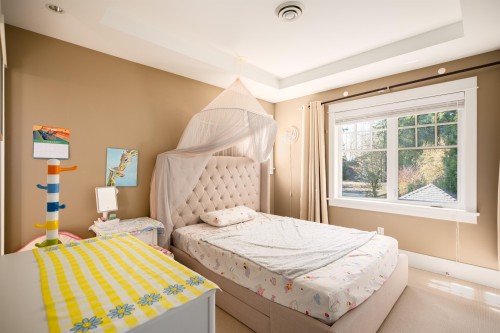 6467 Larch Street, Vancouver, BC 