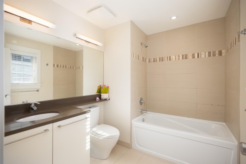 6467 Larch Street, Vancouver, BC 