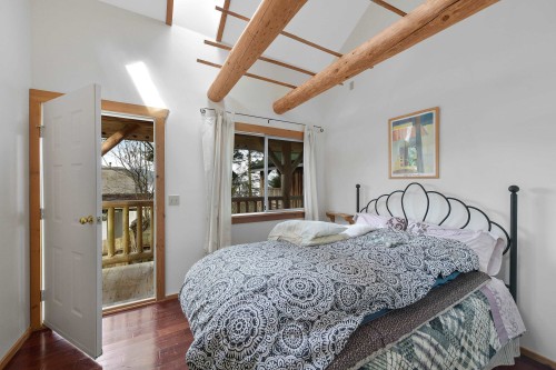 421 Sunset Place, Mayne Island, BC 