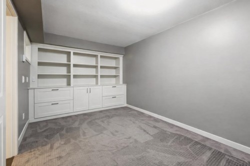 158 22Nd Street W, North Vancouver, BC 