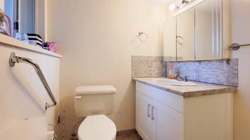 3595 Wellington Crescent, North Vancouver, BC 