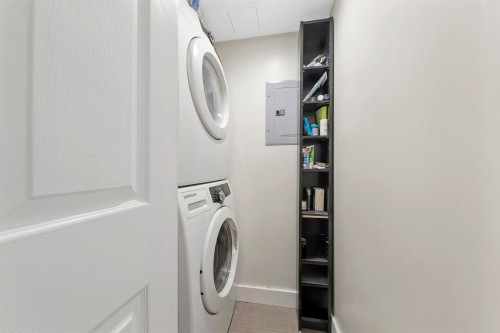 702-720 Carnarvon Street, New Westminster, BC 