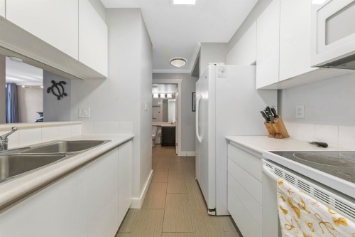 702-720 Carnarvon Street, New Westminster, BC 