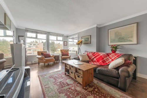 702-720 Carnarvon Street, New Westminster, BC 