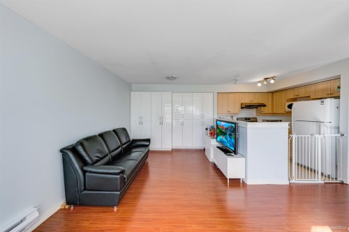 3-7179 18Th Avenue, Burnaby, BC 