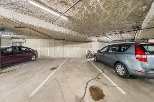 212-2800 Chesterfield Avenue, North Vancouver, BC 