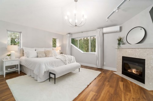 401-1281 Parkgate Avenue, North Vancouver, BC 