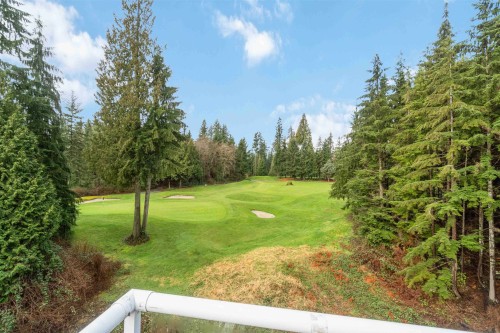 401-1281 Parkgate Avenue, North Vancouver, BC 