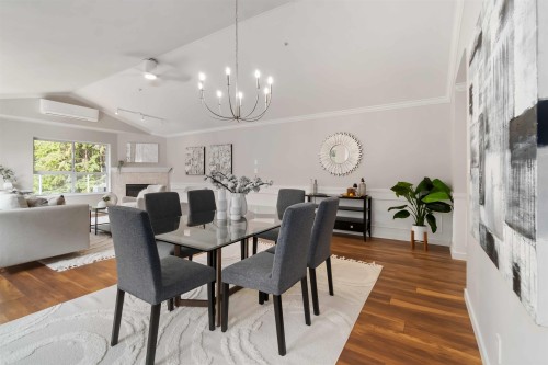 401-1281 Parkgate Avenue, North Vancouver, BC 