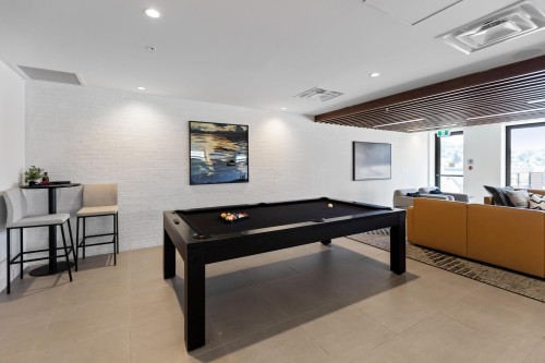 607-55 Klahanie Drive, Port Moody, BC 