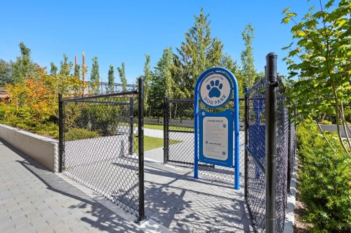 607-55 Klahanie Drive, Port Moody, BC 