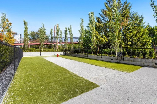 607-55 Klahanie Drive, Port Moody, BC 