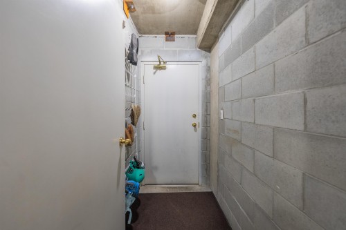 1-8581 Jellicoe Street, Vancouver, BC 