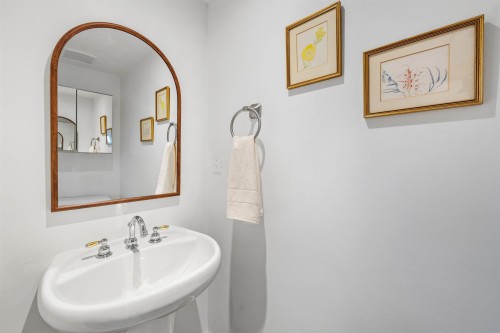 1-8581 Jellicoe Street, Vancouver, BC 