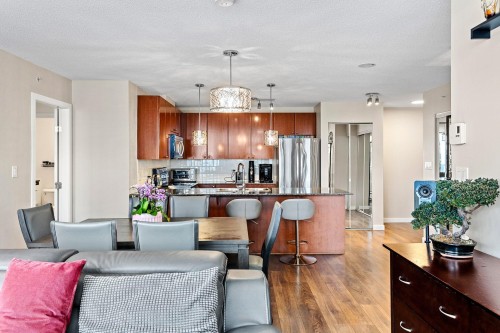 1106-610 Victoria Street, New Westminster, BC 