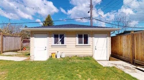 2681 41St Street E, Vancouver, BC 