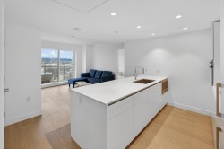 1504-5766 Gilbert Road  Richmond, BC V7C 0G2