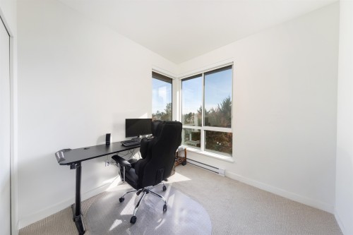 607-7588 16Th Street, Burnaby, BC 