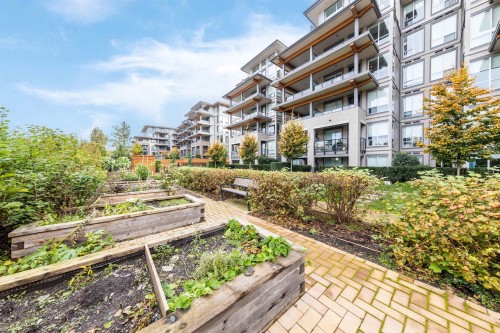 607-7588 16Th Street, Burnaby, BC 