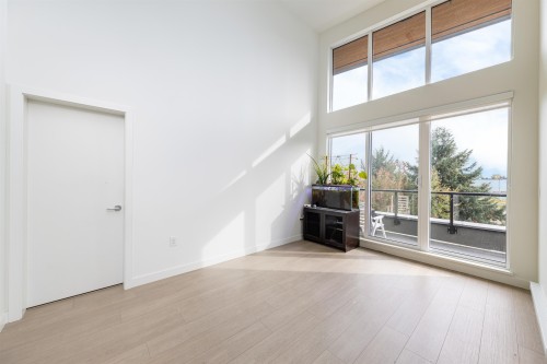 607-7588 16Th Street, Burnaby, BC 