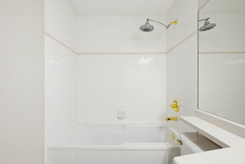 314-4770 52A Street, Delta, BC 