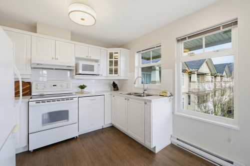 314-4770 52A Street, Delta, BC 