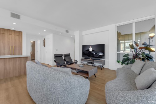 1101-2325 Emery Court, North Vancouver, BC 