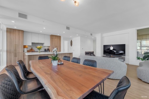 1101-2325 Emery Court, North Vancouver, BC 