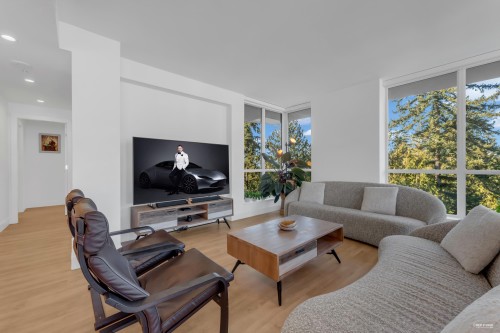 1101-2325 Emery Court, North Vancouver, BC 