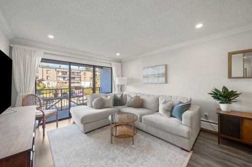 211-4111 Francis Road, Richmond, BC 