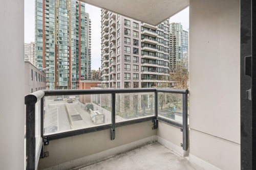 502-977 Mainland Street, Vancouver, BC 