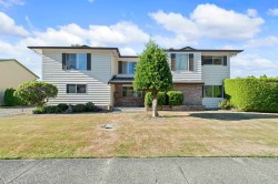 8431 Rosebank Crescent  Richmond, BC V7A 2K8