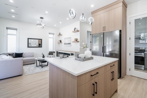 1941 Prairie Avenue, Port Coquitlam, BC 