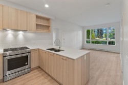 102-741 Anskar Court  Coquitlam, BC V3J 4J3