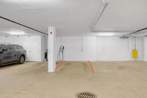 307-3668 10Th Avenue W, Vancouver, BC 