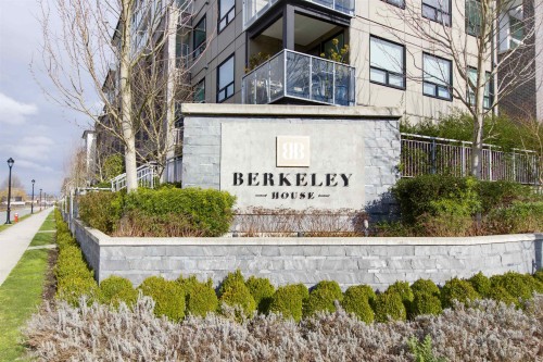 422-9213 Odlin Road, Richmond, BC 