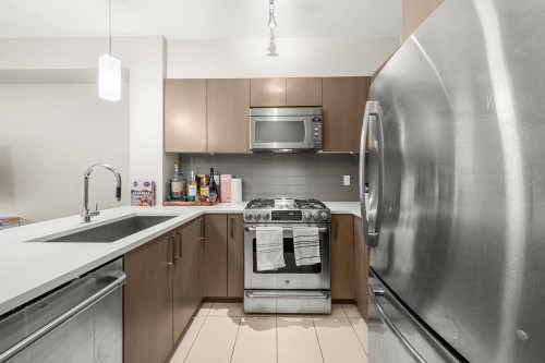 313-10155 River Drive, Richmond, BC 