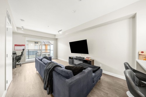 313-10155 River Drive, Richmond, BC 