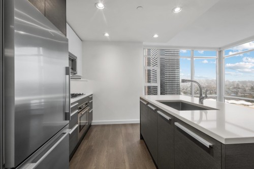 1806-4485 Skyline Drive, Burnaby, BC 