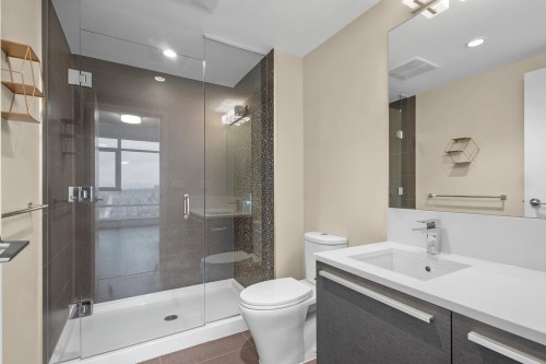 1806-4485 Skyline Drive, Burnaby, BC 