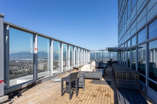 1806-4485 Skyline Drive, Burnaby, BC 