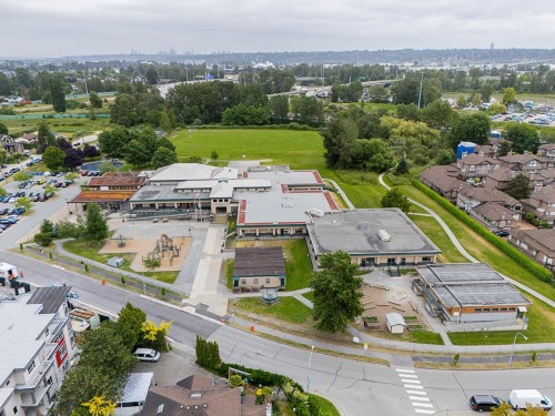 204-23233 Gilley Road, Richmond, BC 