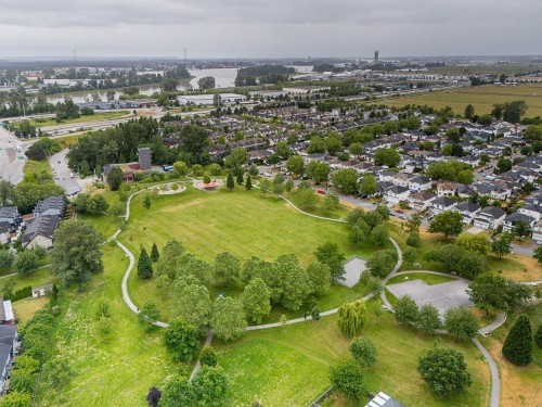 204-23233 Gilley Road, Richmond, BC 