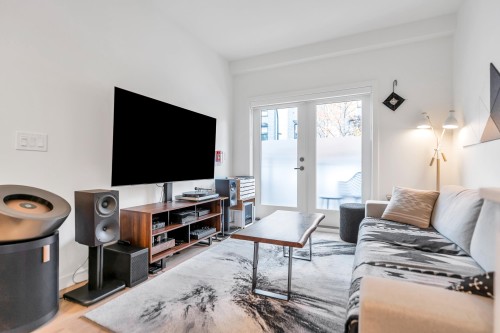 146-545 2Nd Street E, North Vancouver, BC 