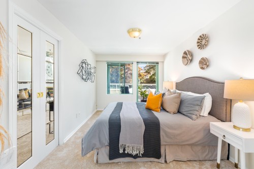 205-565 17Th Street, West Vancouver, BC 