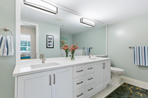 201-180 Ravine Drive, Port Moody, BC 