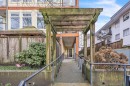 302-152 12Th Street E, North Vancouver, BC 