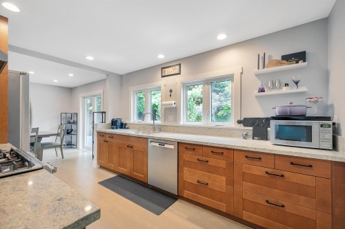 4106 Canterbury Crescent, North Vancouver, BC 