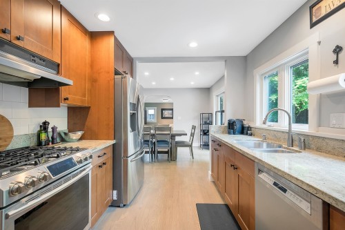 4106 Canterbury Crescent, North Vancouver, BC 