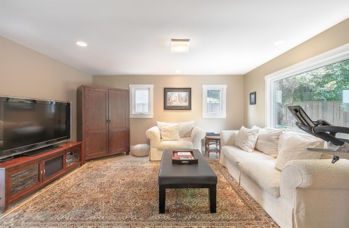 4106 Canterbury Crescent, North Vancouver, BC 